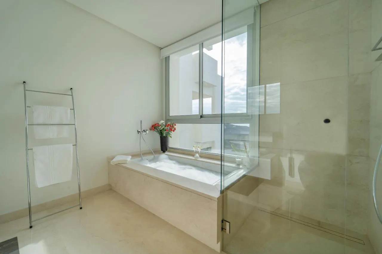 Holiday In Ground Floor Apartment In Marbella Club Hills, Benahavis