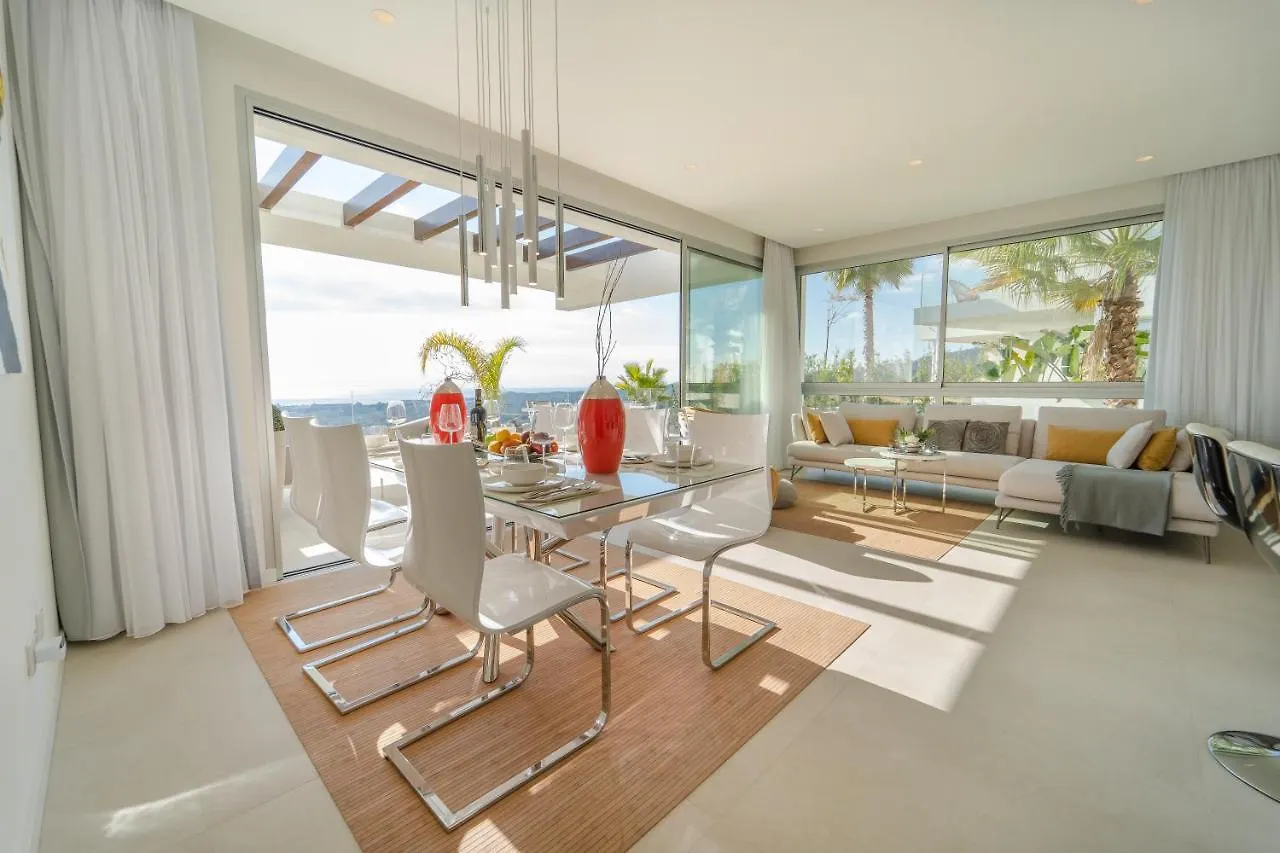 Holiday In Ground Floor Apartment In Marbella Club Hills, Benahavis