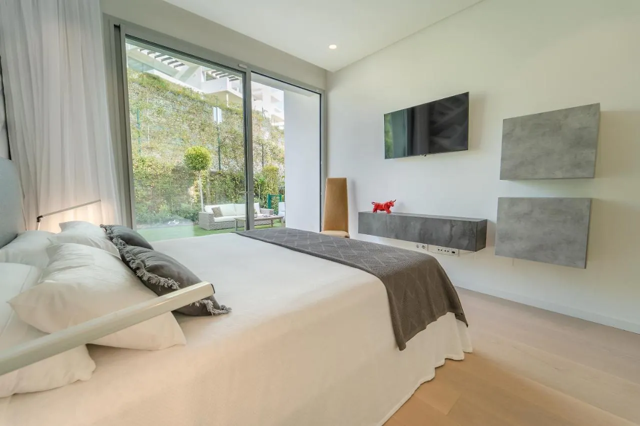 Holiday In Ground Floor Apartment In Marbella Club Hills, Benahavis Spain