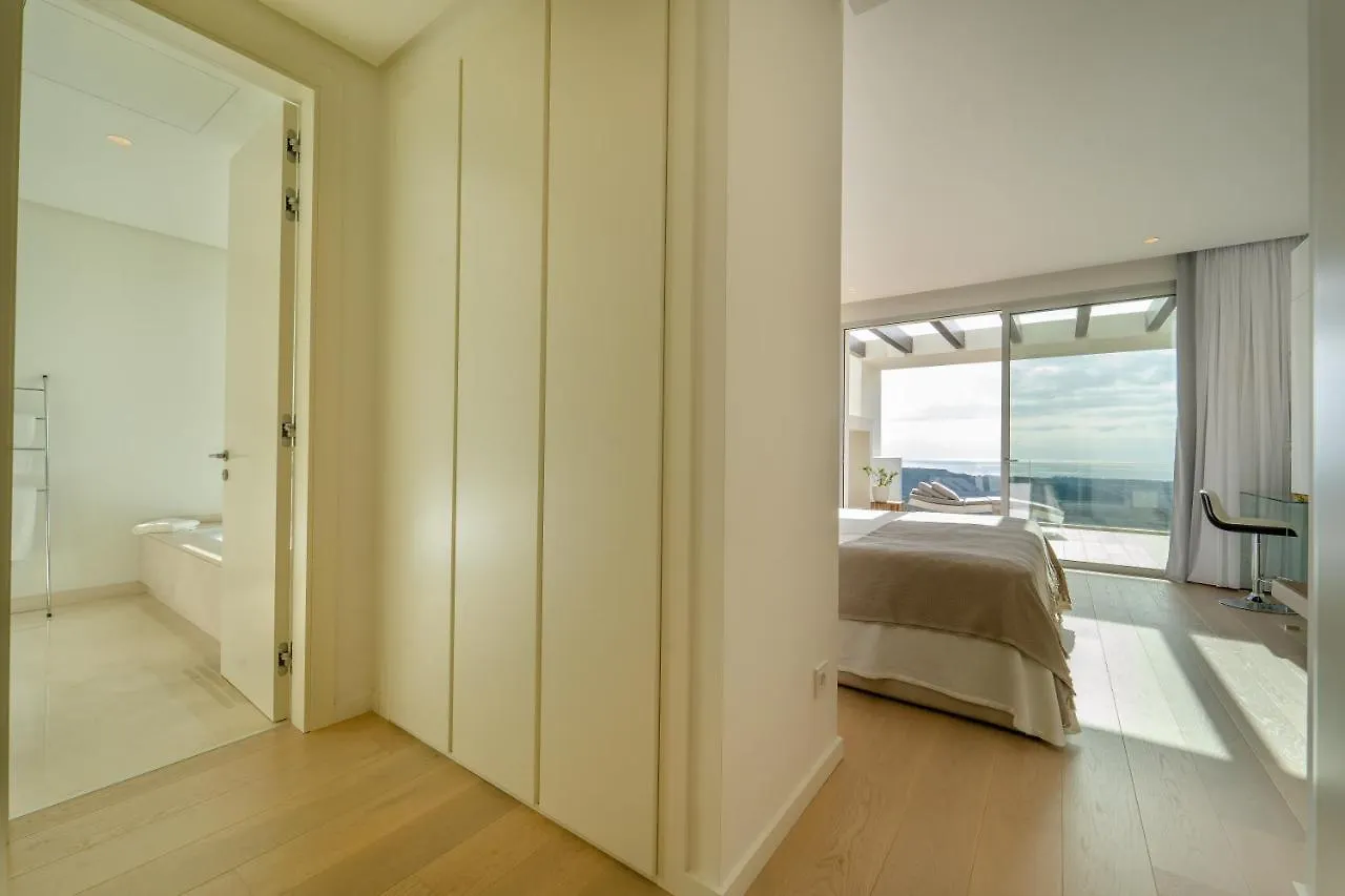 Holiday In Ground Floor Apartment In Marbella Club Hills, Benahavis
